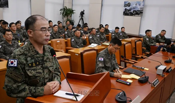 곽종근 육군 특수전사령관이 10일 오후 국회 국방위원회 전체회의에 출석해 발언하고 있다. 2024.12.10. 안주영 전문기자