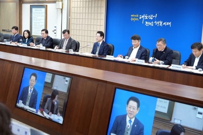 김영록 지사, 헙법 질서 부합하는 사임이나 탄핵 이뤄져야