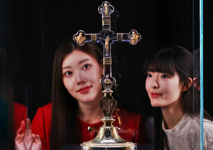 ‘조각계의 라파엘로’ 발레리오 벨리의 십자가