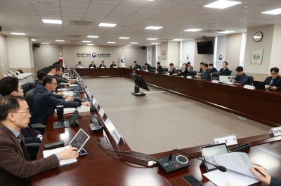 주요 정책 동력 잃은 관가 ‘딜레마’… “조기 대선 대비 야당 정책도 열공”