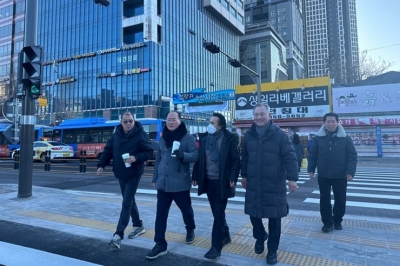 이병윤 서울시의회 교통위원장 “청량리청과물시장 앞 맞춤형 횡단보도 설치완료 환영”