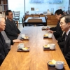 김동연, 문재인 예방…무슨 대화했을까