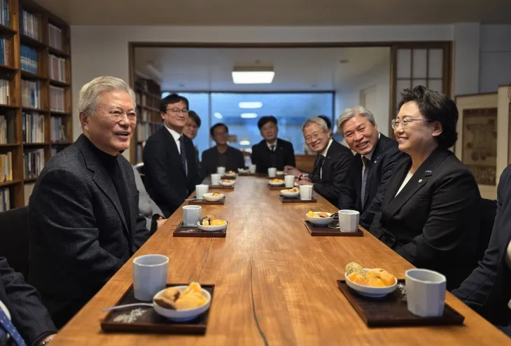 김선민 권한대행, 문재인 전 대통령 예방