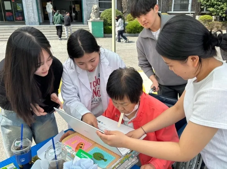 광주대학교 작업치료학과가 고령사회 수요가 급증함에 따라 ‘작업치료사’ 육성과 전문성 강화에 나선다. 광주대학교 제공