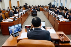 여당 기재위 “환율 IMF 위기 비견… 韓 탄핵 경제 후폭풍 민주당 책임져야”