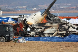 외신들 “탄핵 정치적 격변 속 대형 항공 사고… 치명적 재난 될 것”