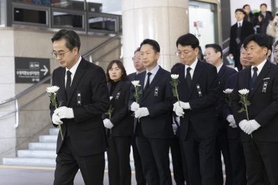 김동연, “제주항공 사고 유가족에 할 수 있는 것 모두 지원하겠다”