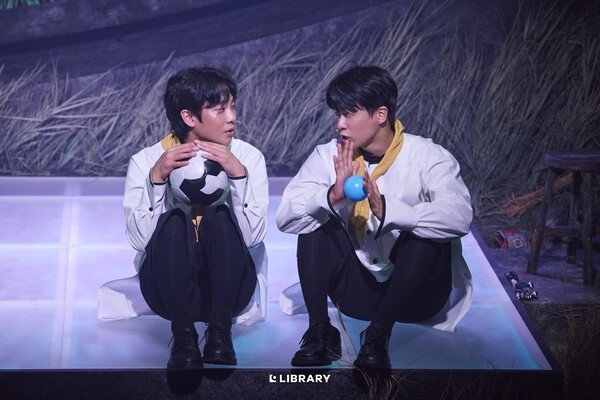 뮤지컬 ‘긴긴밤’ 공연 장면. 라이브러리컴퍼니 제공