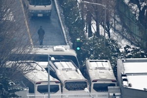 법원, 체포·수색영장 이의신청 기각… 尹측 “대법에 재항고 여부 검토할 것”