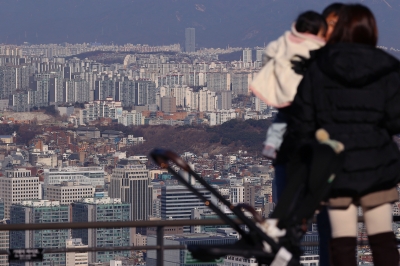 이달 전국 1만 3000여 가구 분양…전년 대비 11% 감소