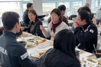 [포토] 장미란 제2차관, 동계 종목 국가대표와 식사