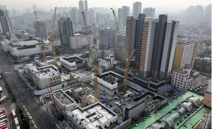 재시공 중인 광주 서구 화정아이파크 공사 현장. 연합뉴스