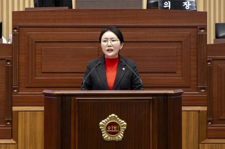 5일 개최된 제352회 임시회 제2차 본회의 5분 자유발언을 하는 정경민 의원. 경북도의회 제공