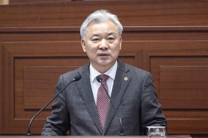 제352회 임시회 제2차 본회의에서 5분 자유발언을 하는 권광택 의원. 경북도의회 제공