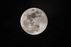 오늘 밤 구름 사이 한가위 ‘보름달’ 볼 수 있을까
