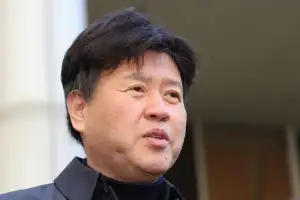 보석 석방된 김용, ‘대통령의 쓸모’ 출간…오는 12일부터 전국 순회 북콘서트 시작