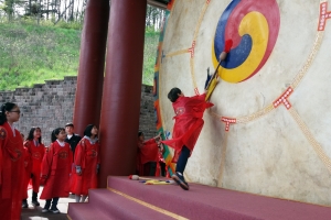 전국 최초 군립 난계국악단 창단… K국악 알리미 역할 ‘톡톡’