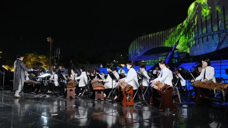 지난해 영동군이 개최한 ‘난계국악축제’에서 난계국악단이 공연을 펼치고 있다. 영동세계국악엑스포 조직위원회·영동군 제공