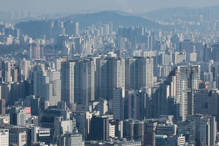 지난 9일 서울 시내의 아파트 전경. 연합뉴스