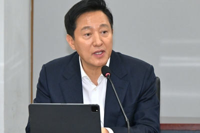 오세훈 “헌재, 지나치게 속도내면 승복하지 않는 국민 많을 것…한동훈과 연대설은 사실무근”