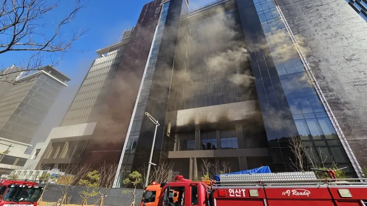 부산 반얀트리 호텔 신축공사장 불