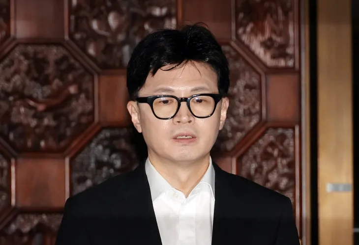 답하는 한동훈 대표