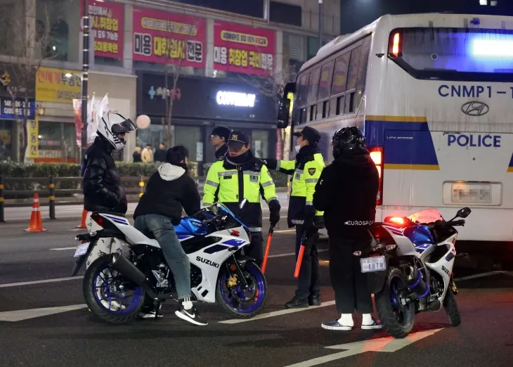 삼일절 오토바이 폭주족 단속