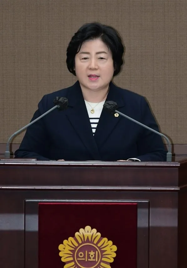 지난 7일 제328회 임시회 제5차 본회의에 5분 자유발언을 하는 오금란 의원