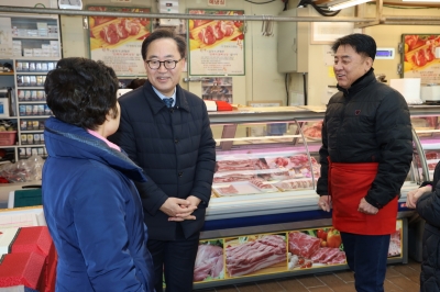 소상공인 돕는 금천구…무이자 대출부터 에어컨 세척까지