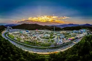 마산로봇랜드, 개장 후 첫 ‘연간 입장객 50만명’ 돌파