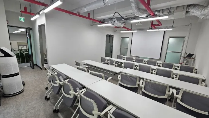 구로구노동자종합지원센터 교육장. 구로구 제공