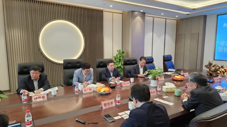 광양만권경제자유구역청이 중국 항저우에 위치한 중타이그룹 본사를 방문해 광양만권에 투자한 외국인투자기업 운영 현황을 청취하고 있다.
