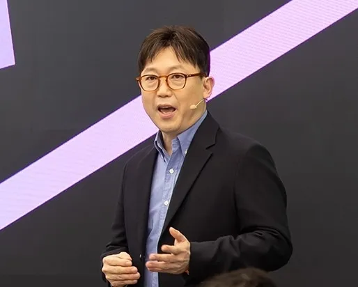 용석우﻿ 삼성전자 영상디스플레이사업부장(사장)