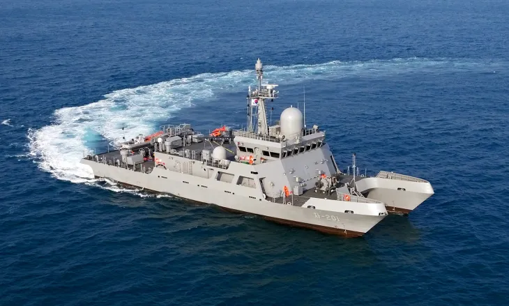 HJ중공업이 건조한 다목적훈련지원정 (HJ중공업 제공)