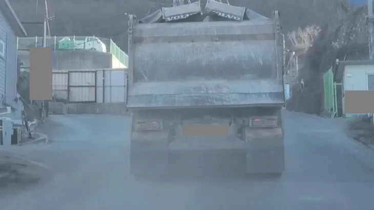 부산시 특사경에 적발된 미세륜 수송차량 (부산시제공)