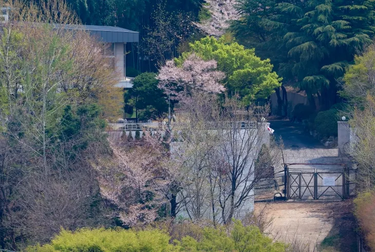 경찰, 대통령실·공관촌 압수수색 시도