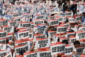 감사원 “의대 ‘2000명 증원’ 근거 미흡”…대학별 배정 과정도 ‘부실’