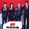 ‘반탄’은 나경원 캠프로… ‘친덕’은 김문수로 집결