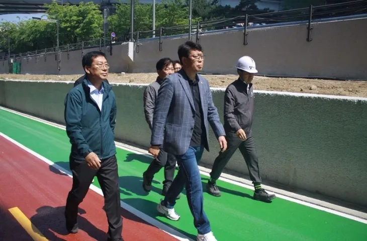 준공 전 주민참여 합동점검(정릉천-자전거도로 정비, 옹벽·하수암거 외벽개선)