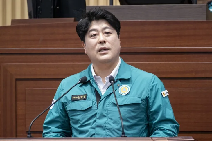 29일 제355회 임시회 제2차 본회의에서 5분 자유발언을 하는 손희권 의원. 경북도의회 제공