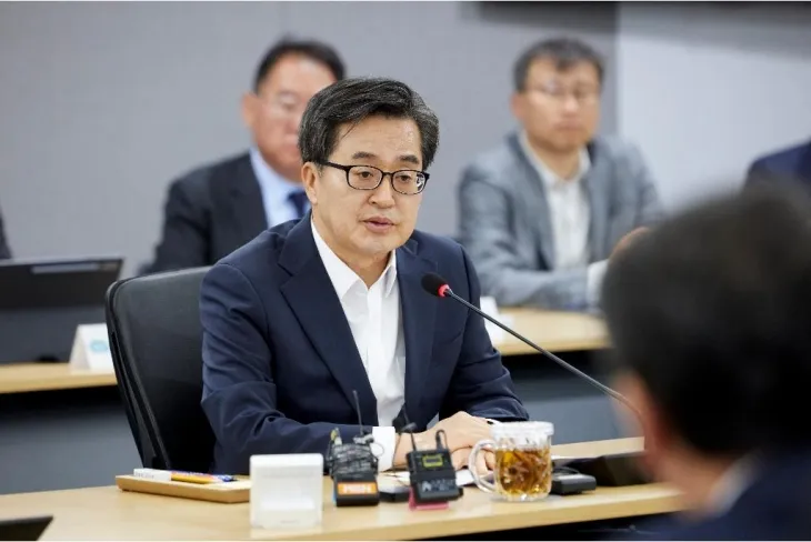 29일 오후 경기도청 서희홀에서 열린 도정점검회의에서 김동연 경기도지사가 인사말을 하고 있다. (경기도 제공)