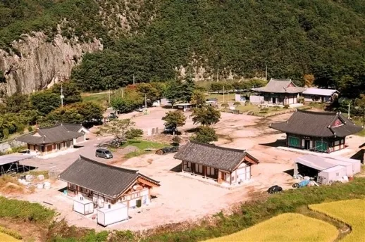 대구 군위군은 일연 스님이 삼국유사를 완성한 곳인 삼국유사면 인각사 일원에 대해 국가 명승 지정을 추진하고 있다.﻿  군위군 제공