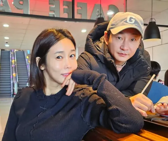 전 축구 국가대표 이천수와 아내 심하은. 인스타그램 캡처