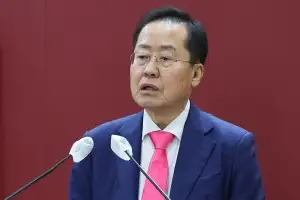 홍준표 “더 큰 대구 만들고자 시장직 사퇴했지만…뜻 이루지 못해 사죄”