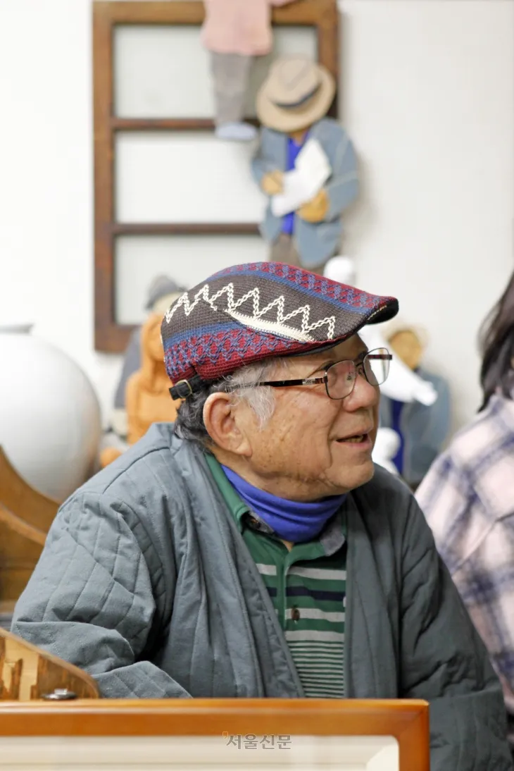 공주풀꽃문학관은 나태주 시인의 환대로 인해 살아 있는 문학관이 된다.  손원천 기자