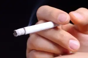 엄마보다 아빠가 문제?…‘이때’ 흡연한 男 자녀 빨리 늙는다