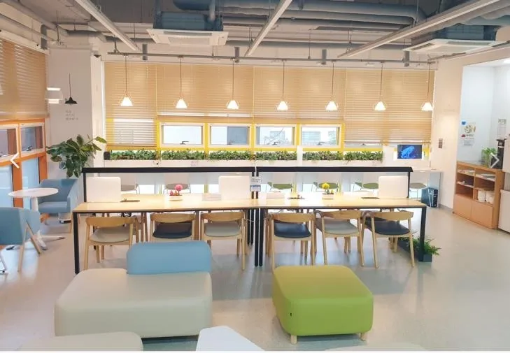 서울 강북구 청년일자리센터에 있는 스터디 라운지 전경. 강북구 제공