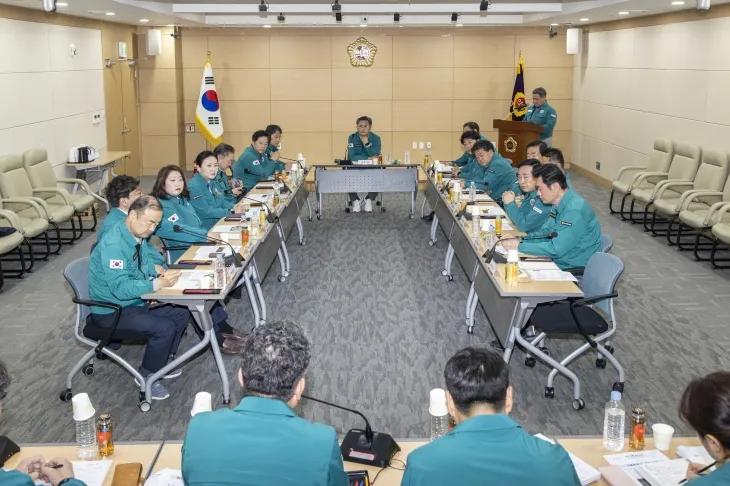 지난 3월 26일 열린 도내 산불 확산에 따른 연석회의. 경북도의회 제공