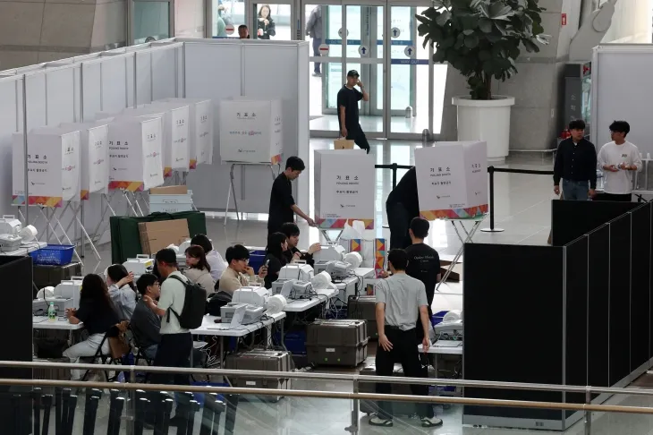 오늘부터 이틀간 사전투표… 해외 나가기 전 ‘소중한 한 표’