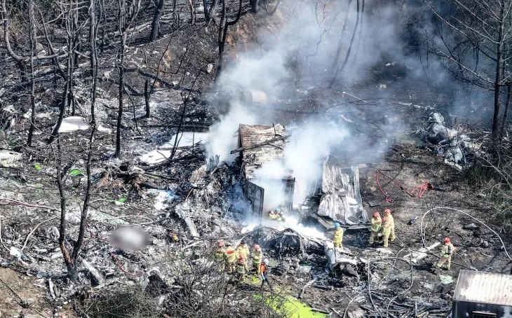 참혹한 포항 해군 초계기 추락 현장